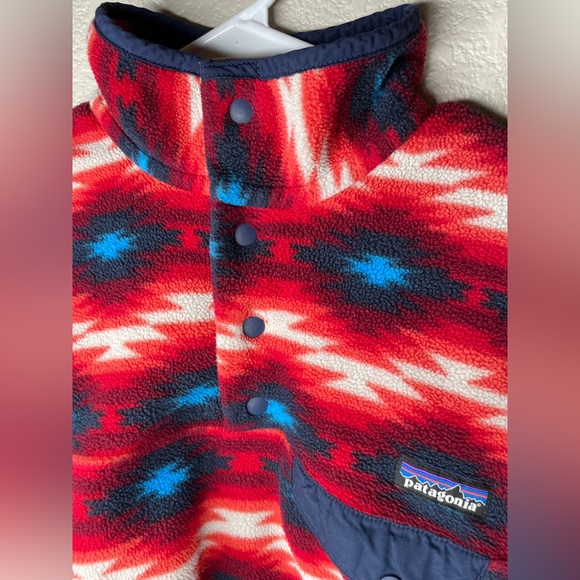 Patagonia Synchilla Red White Wild Desert Size Medium Snap-T Fleece Pullover - Picture 4 of 8